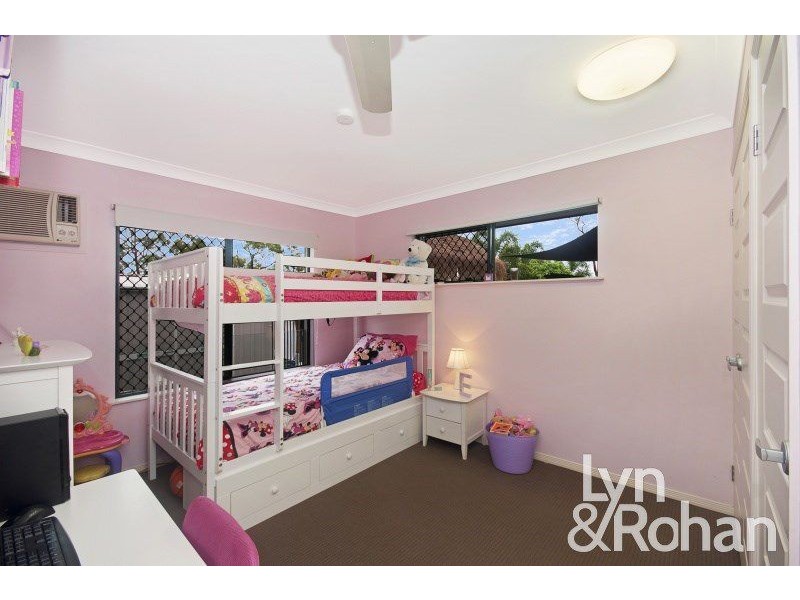 27 Mannikin Way, Bohle Plains QLD 4817