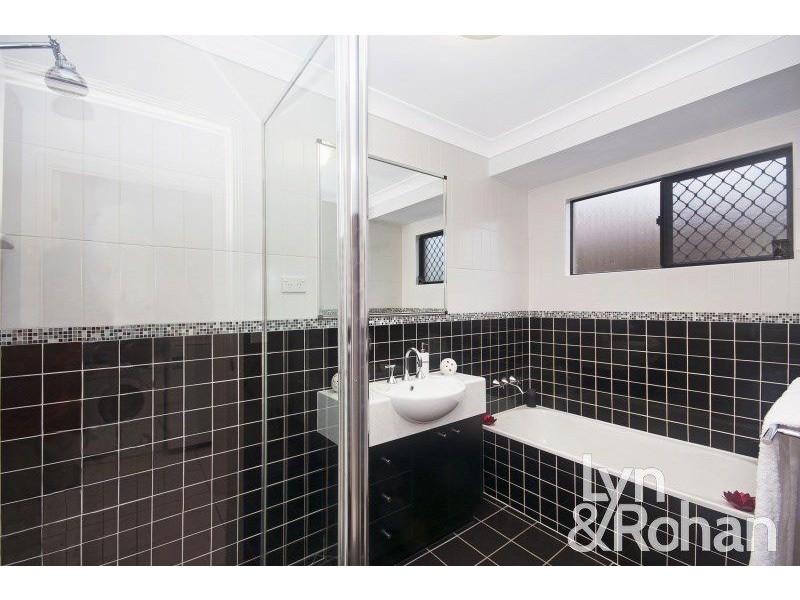 27 Mannikin Way, Bohle Plains QLD 4817