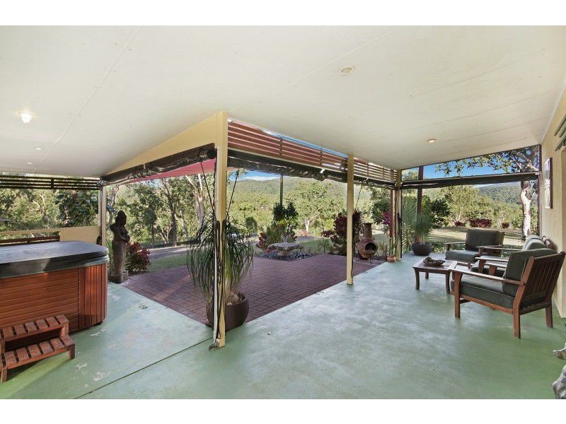 4 Hancock Road, Alligator Creek QLD 4816