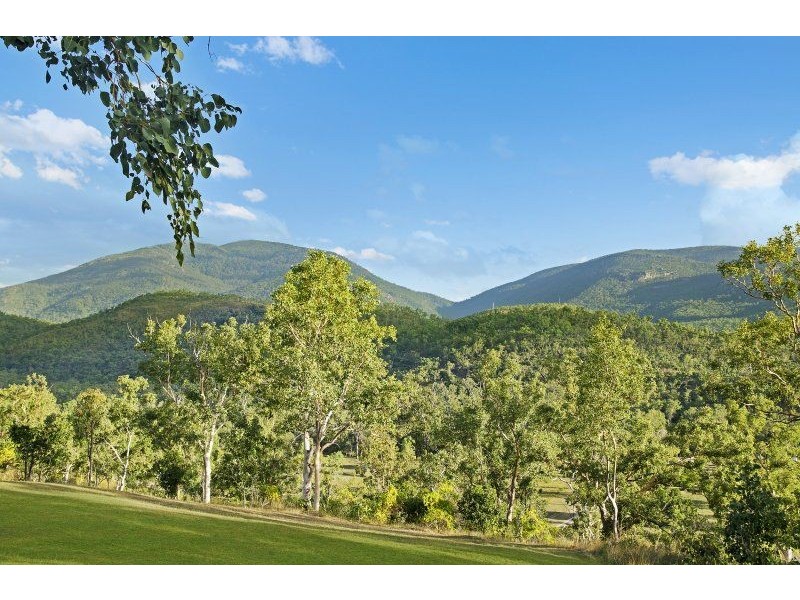 4 Hancock Road, Alligator Creek QLD 4816