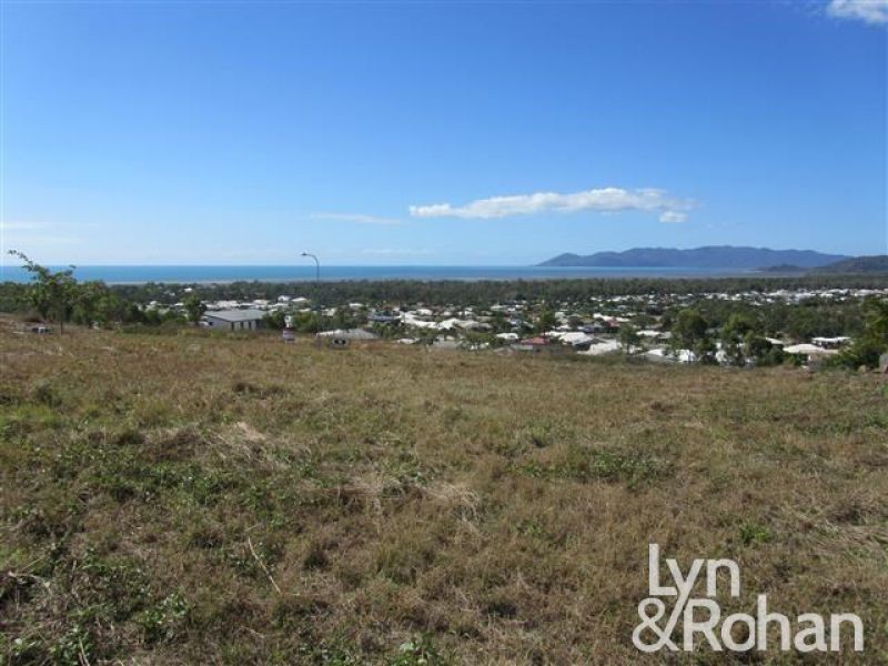 84 Goicoechea Drive, Bushland Beach QLD 4818