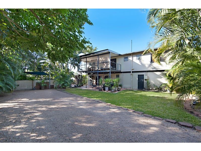 47 Banfield Drive, Mount Louisa QLD 4814