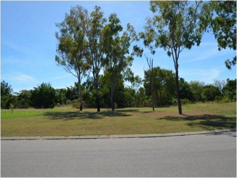 9 Margarita Court, Bushland Beach QLD 4818