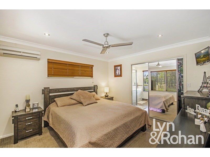 43 Woodwark Drive, Bushland Beach QLD 4818