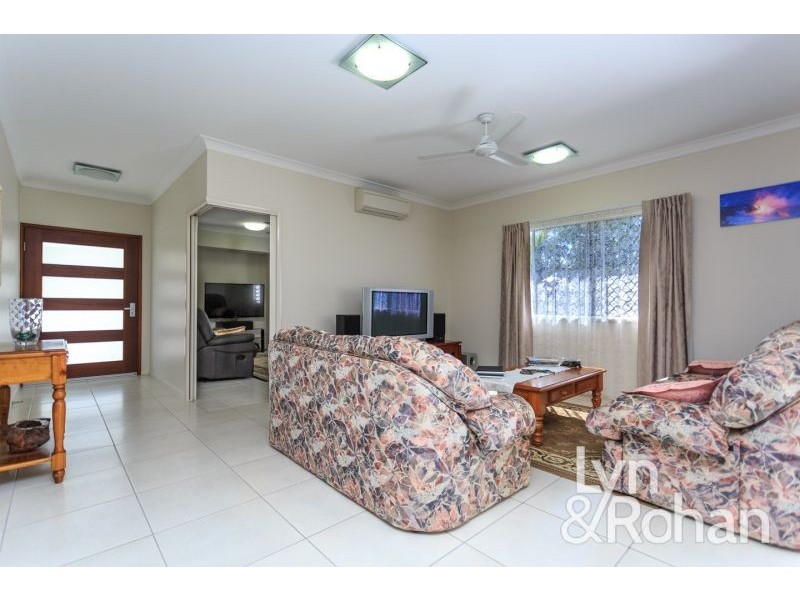 2 Polmaise Close, Burdell QLD 4818