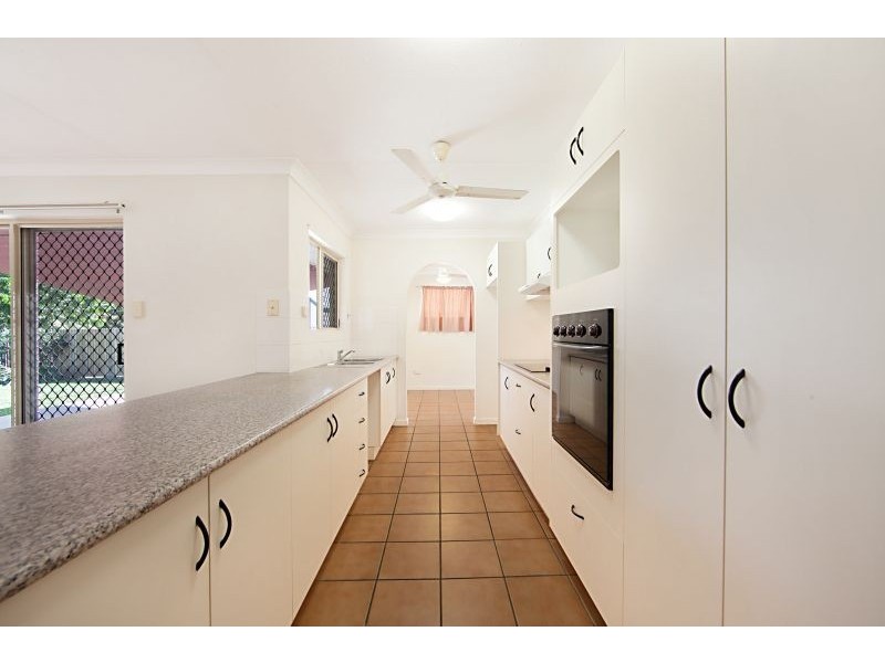 3 Hathaway Court, Kelso QLD 4815