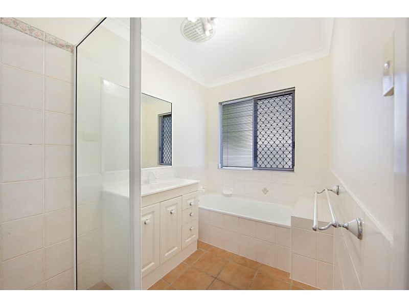 3 Hathaway Court, Kelso QLD 4815