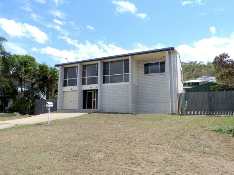 19 Mount Louisa Drive, Mount Louisa QLD 4814