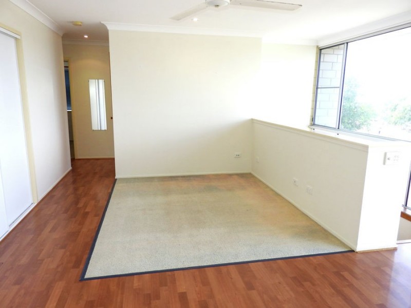 19 Mount Louisa Drive, Mount Louisa QLD 4814