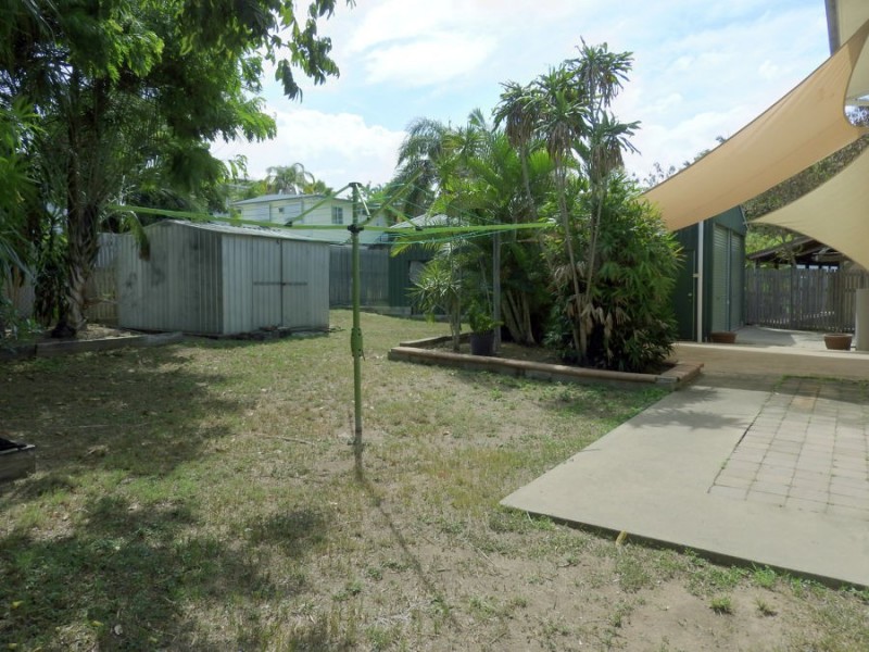 19 Mount Louisa Drive, Mount Louisa QLD 4814