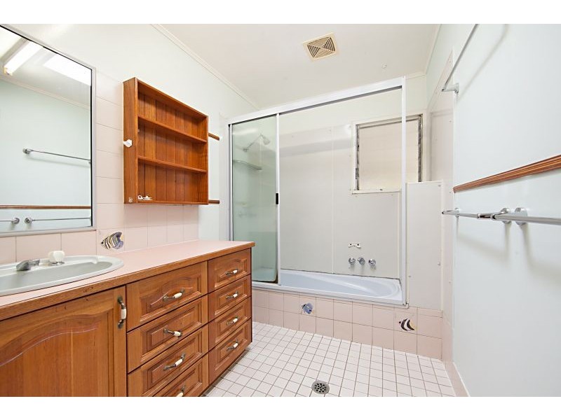 7 Ellimatta Avenue, Cranbrook QLD 4814