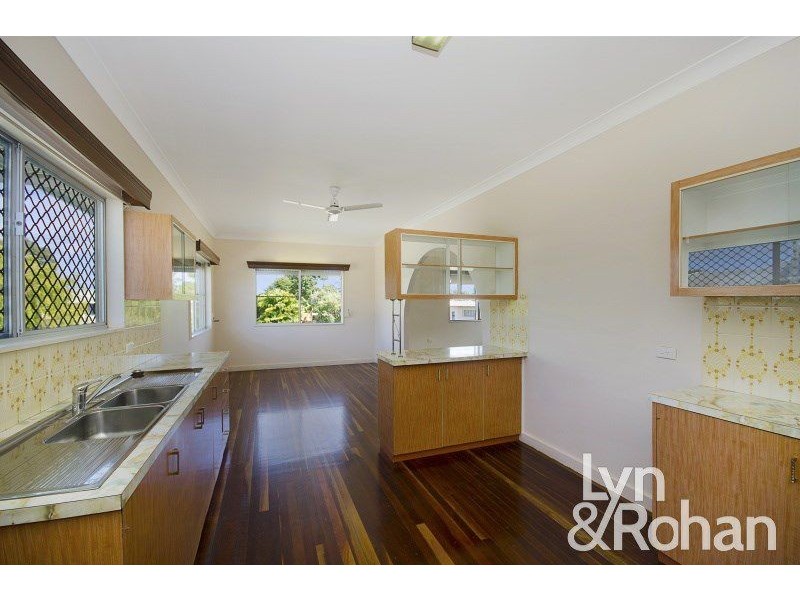 54 Grosvenor Street, Pimlico QLD 4812