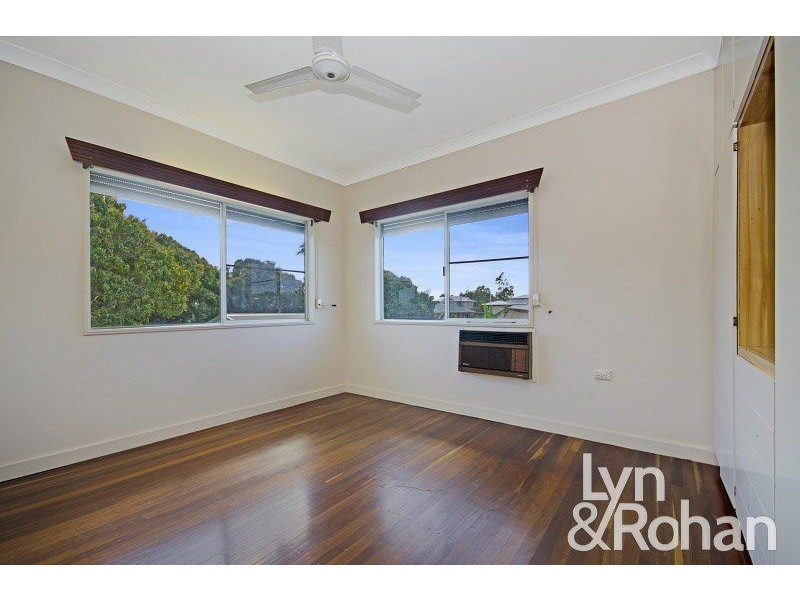 54 Grosvenor Street, Pimlico QLD 4812