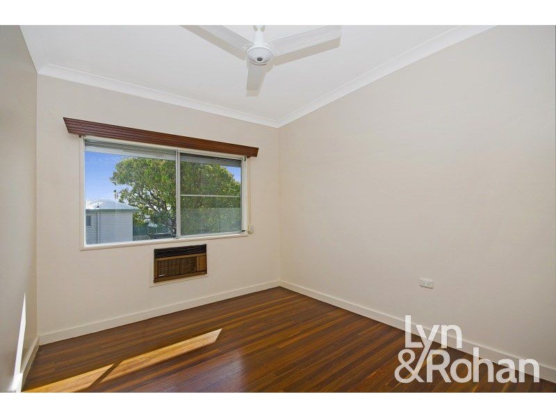 54 Grosvenor Street, Pimlico QLD 4812