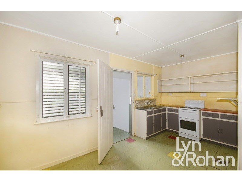 17 Evans Street, Belgian Gardens QLD 4810
