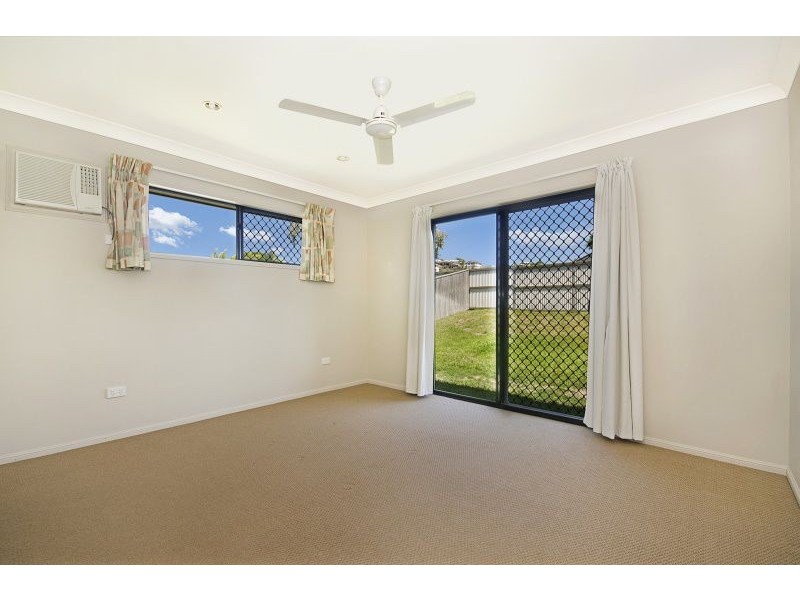 6 Henning Court, Bushland Beach QLD 4818