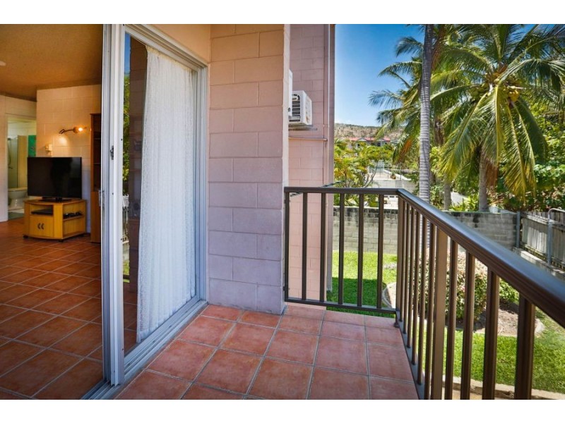 2/88 Eyre Street, North Ward QLD 4810