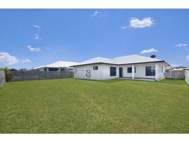 139 Daintree Drive, Bushland Beach QLD 4818