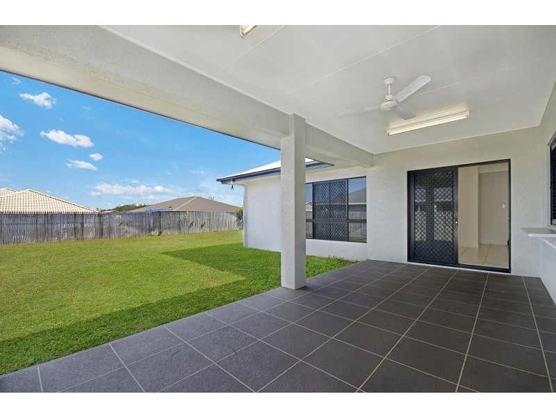 139 Daintree Drive, Bushland Beach QLD 4818