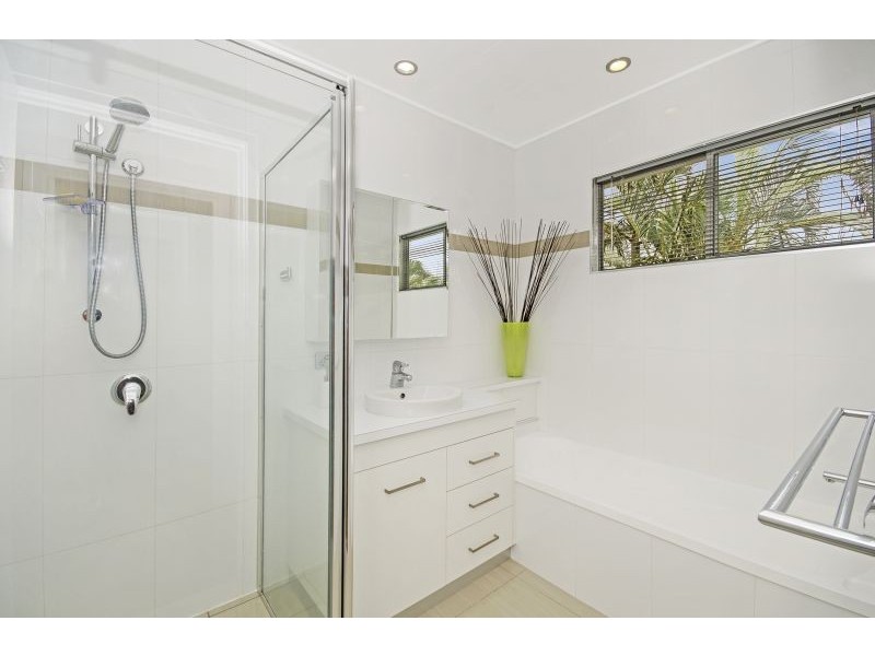 27 Poplar Street, Kirwan QLD 4817