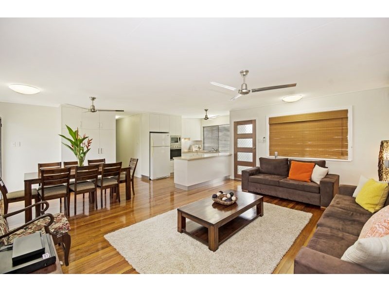 27 Poplar Street, Kirwan QLD 4817