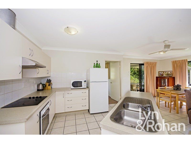25 Noscov Crescent, Kelso QLD 4815