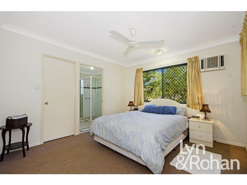 25 Noscov Crescent, Kelso QLD 4815