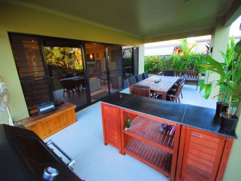 3 Eshelby Street, Bushland Beach QLD 4818