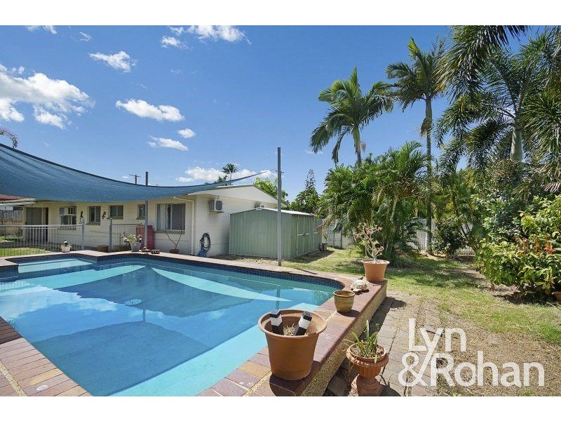 1 Yarai Court, Mount Louisa QLD 4814