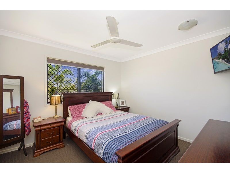 20 Hillock Crescent, Bushland Beach QLD 4818