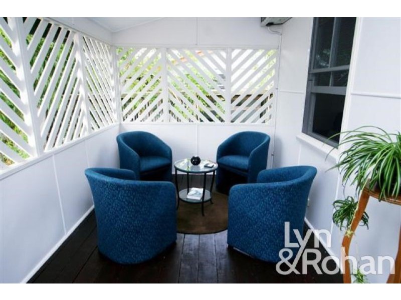 24 Hubert Street, South Townsville QLD 4810