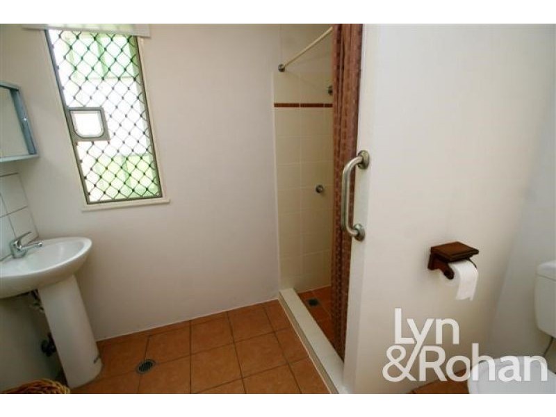 24 Hubert Street, South Townsville QLD 4810