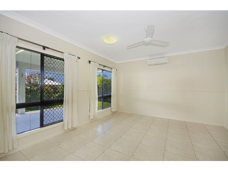 24 Dugong Court, Bushland Beach QLD 4818