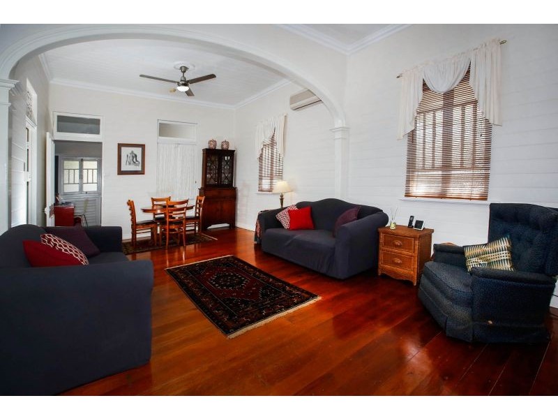 383 Stanley Street West, North Ward QLD 4810