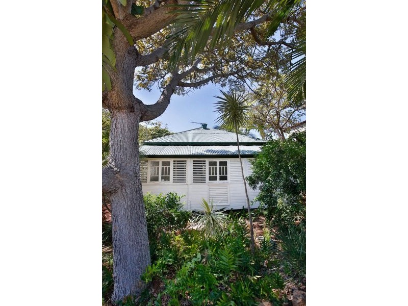 383 Stanley Street West, North Ward QLD 4810
