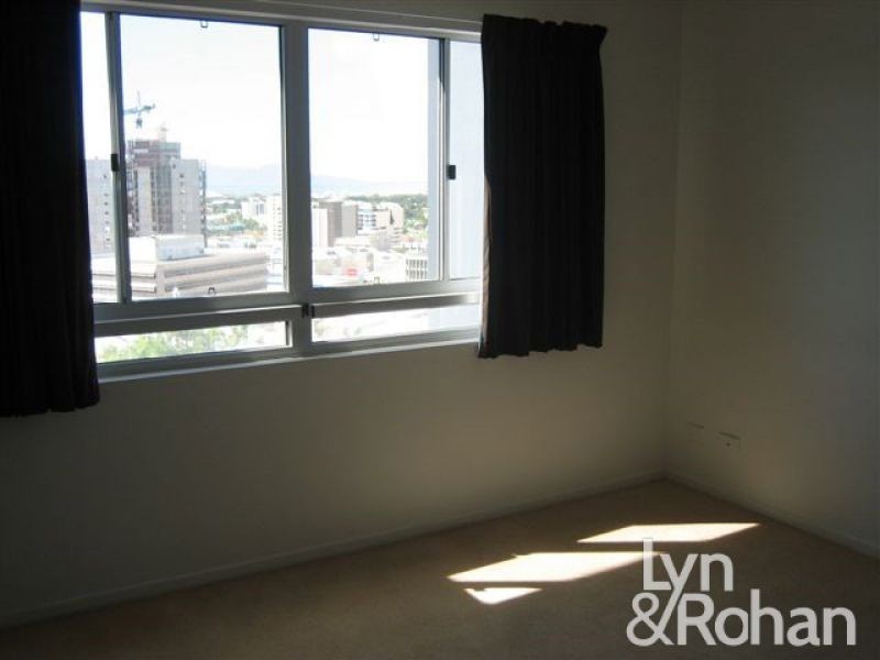 27/209 Wills Street, Townsville City QLD 4810
