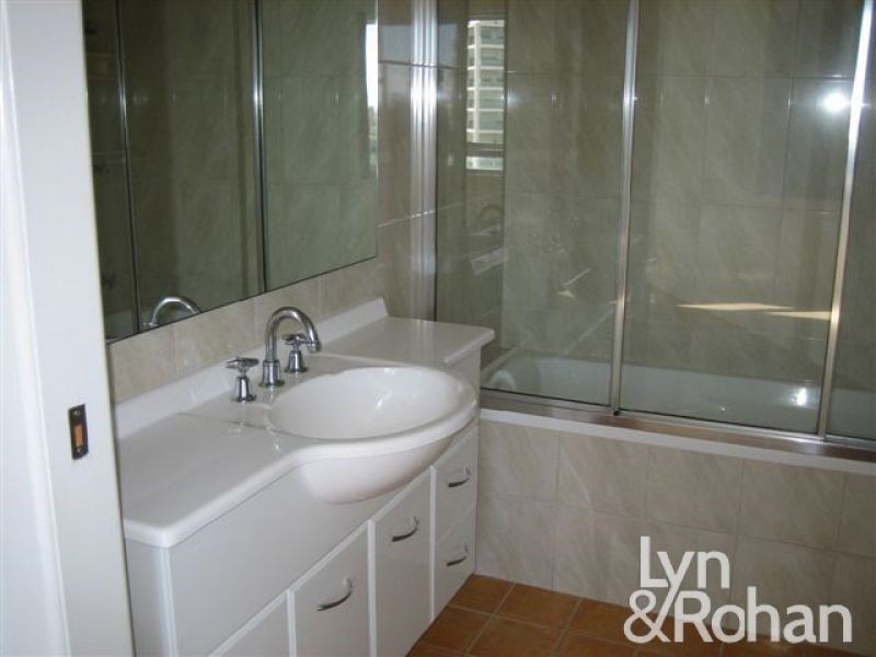 27/209 Wills Street, Townsville City QLD 4810