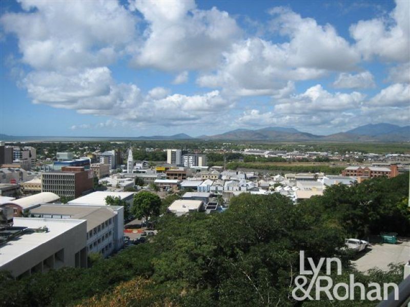 27/209 Wills Street, Townsville City QLD 4810