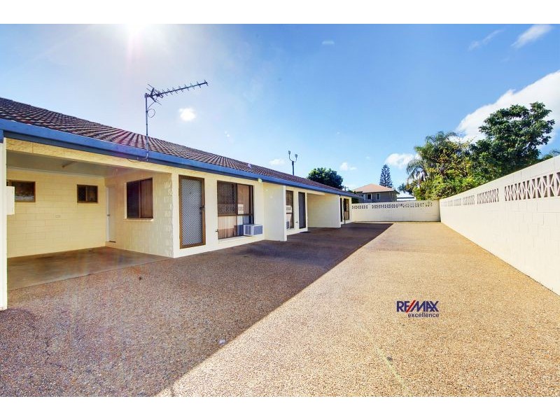 2/40 Ford St, Hermit Park QLD 4812