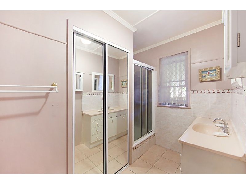 27 Tulip Street, Aitkenvale QLD 4814