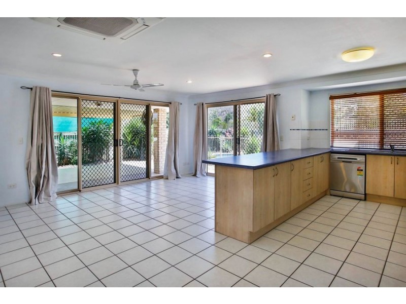 63 Wallace Circuit, Kirwan QLD 4817