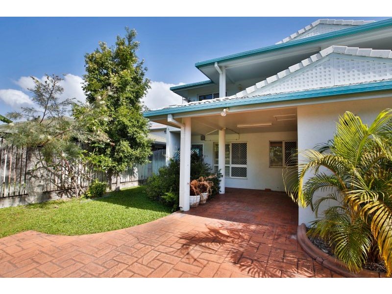 6/7 Alroy Street, Pimlico QLD 4812