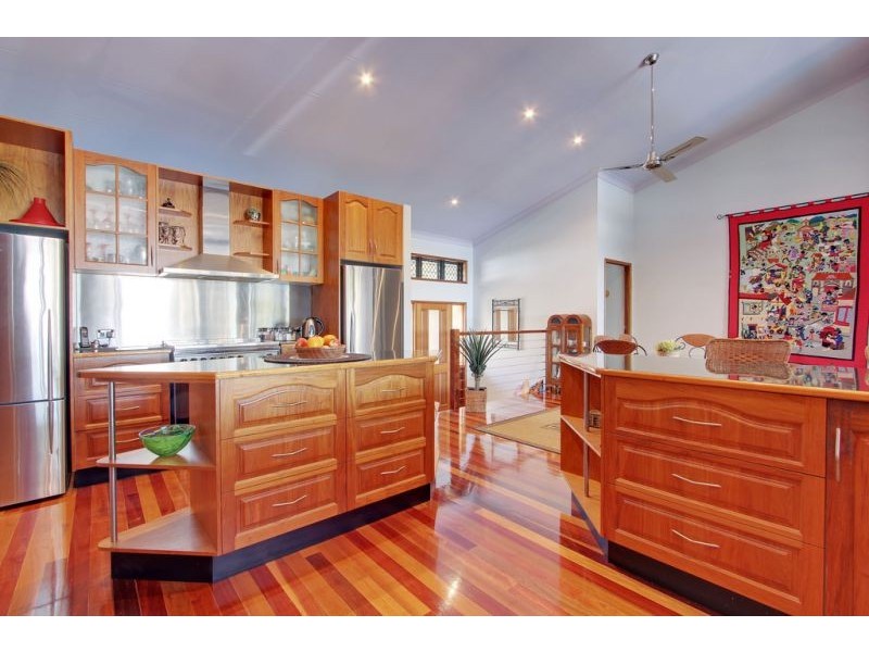 34 Waterview Drive, Bushland Beach QLD 4818