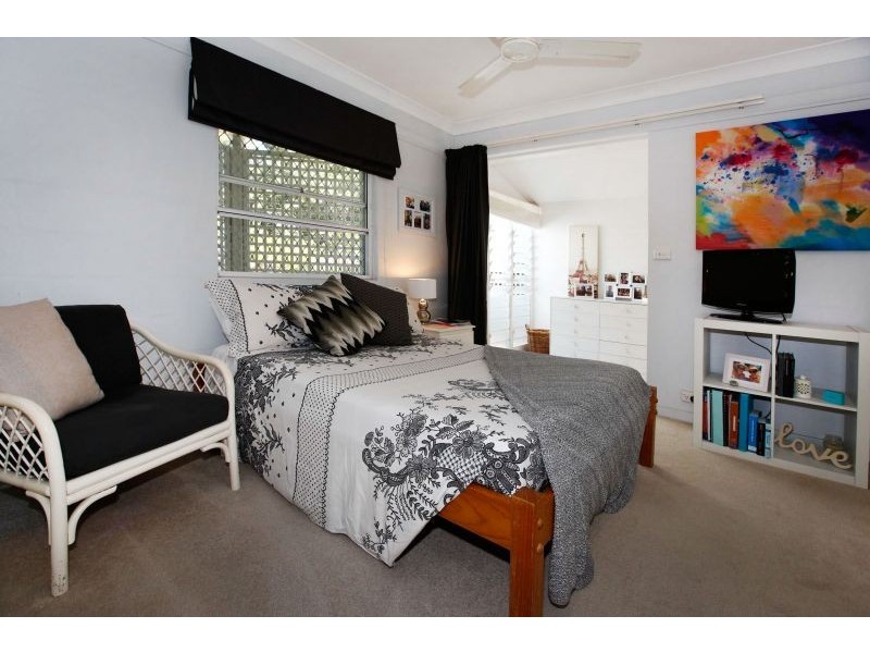 8-10 Bishop Street, Belgian Gardens QLD 4810