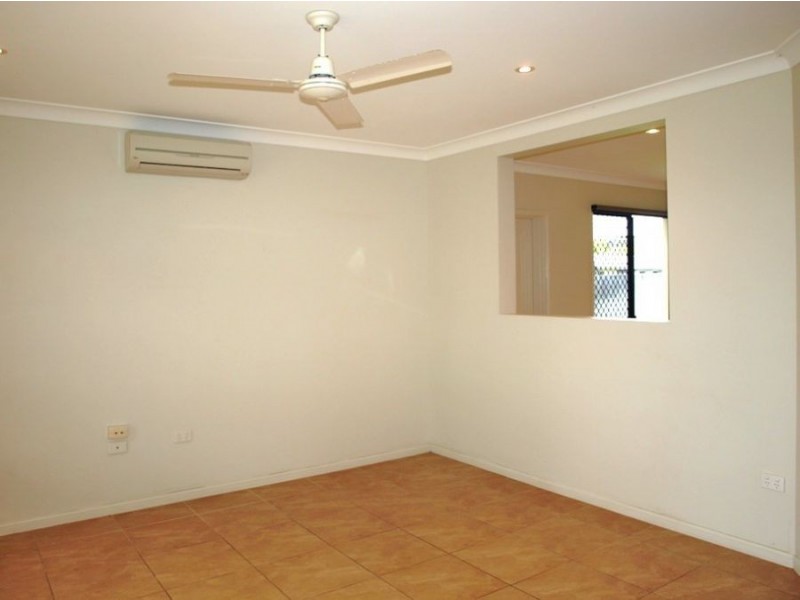 5 Fitzallan Street, Bushland Beach QLD 4818