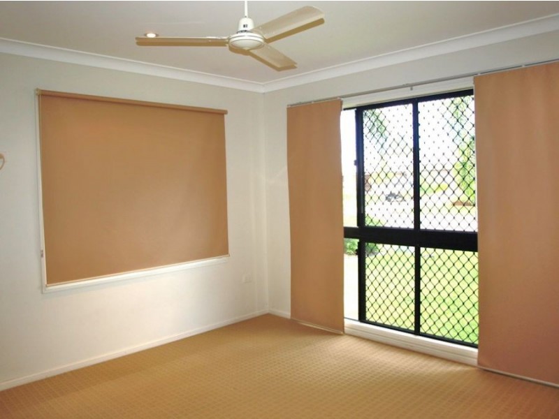 5 Fitzallan Street, Bushland Beach QLD 4818