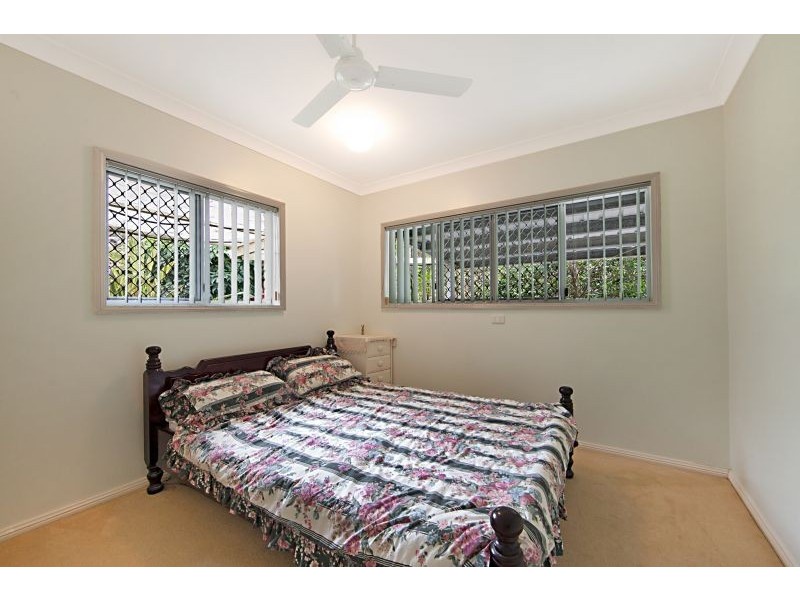 17 Oolilpa Street, Mount Louisa QLD 4814