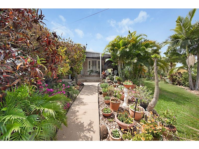 17 Oolilpa Street, Mount Louisa QLD 4814