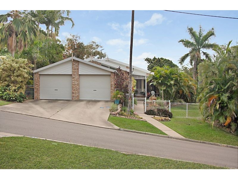 17 Oolilpa Street, Mount Louisa QLD 4814