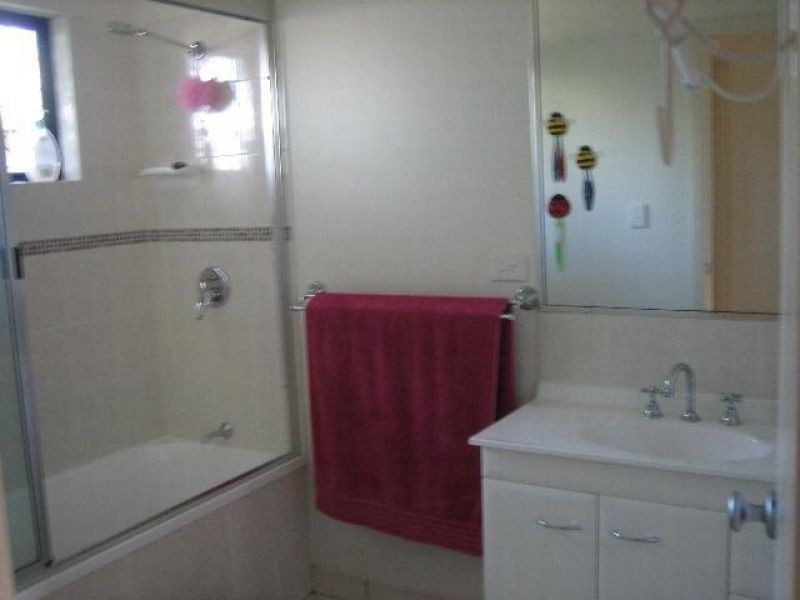 23 Simonsen Court, Kelso QLD 4815